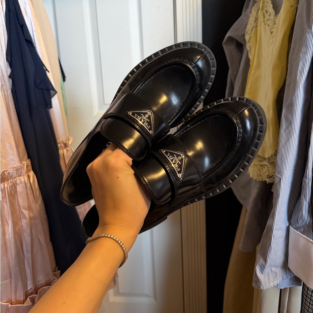 Prada Black Patent Leather women’s Loafers - Picture 1 of 14